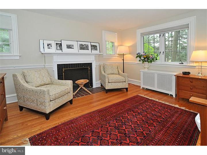 137 Hewett Road Wyncote, PA 19095 - Photo 8 of 22