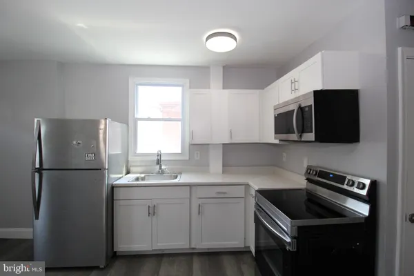 $900 | 1913 South 20th Street, Unit 4, Philadelphia, PA 19145