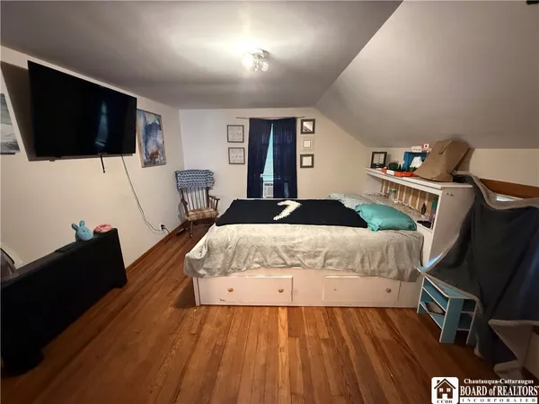 $159,900 | 28 Cleveland Avenue, Pomfret, NY 14063