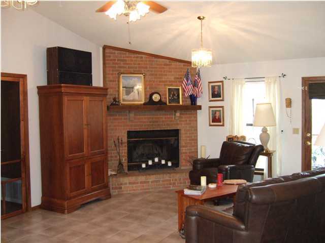 5788 Wildwood Road Crestview, FL 32536 - Photo 3 of 11 Gallery Image 3