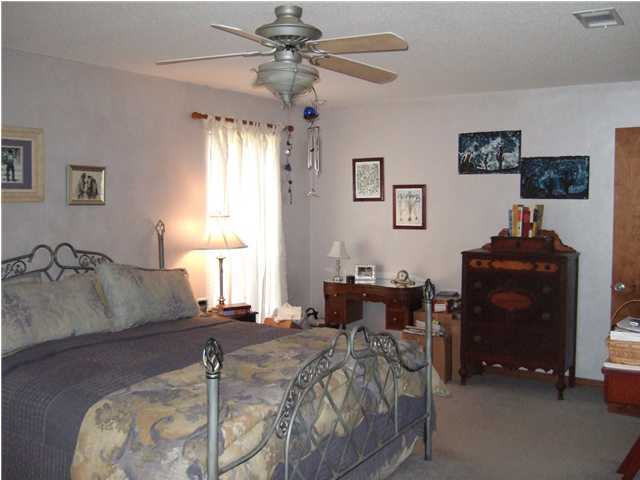 5788 Wildwood Road Crestview, FL 32536 - Photo 5 of 11 Gallery Image 5