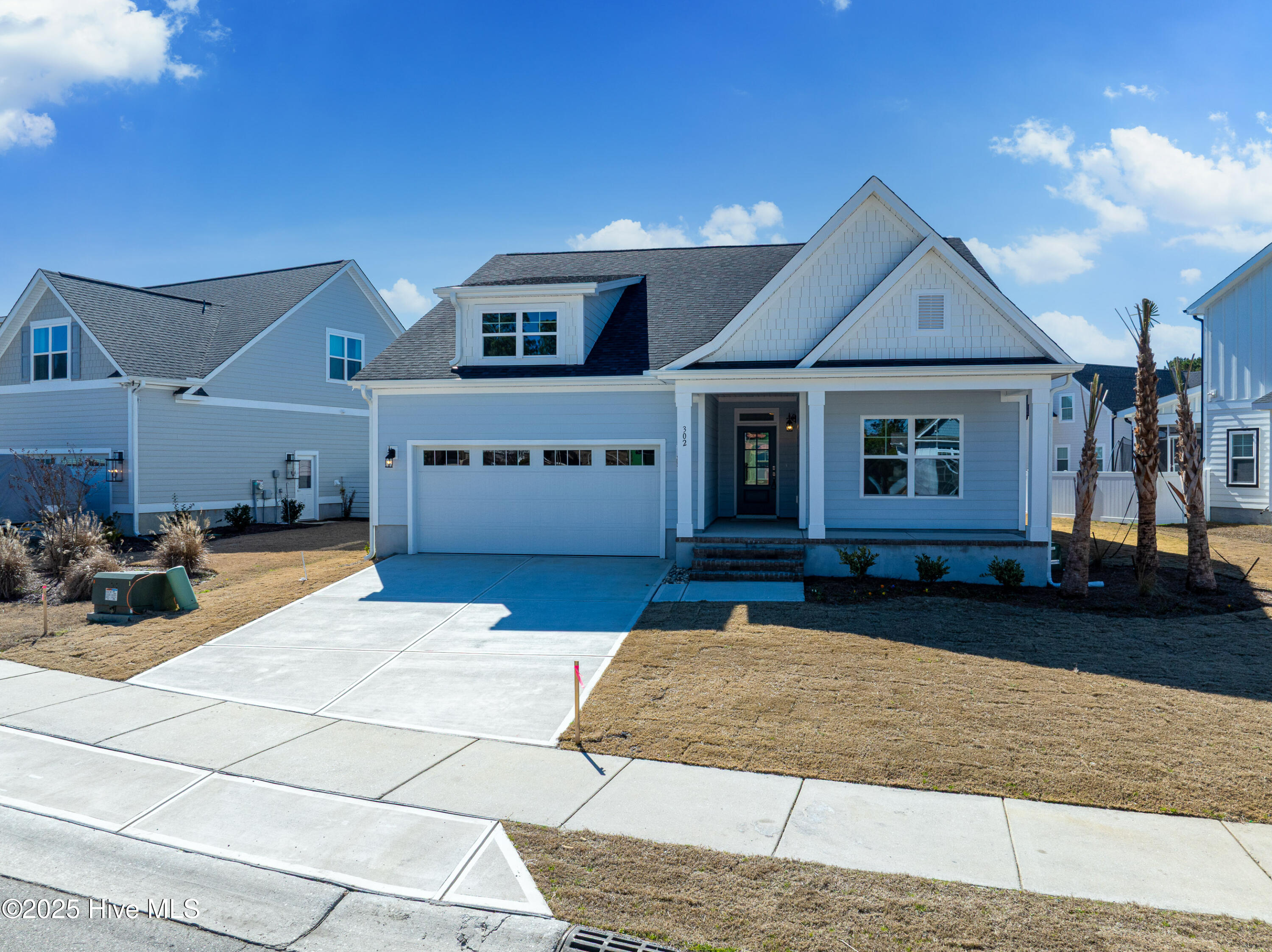 302 Lightning Bug Lane Holly Ridge, NC 28445 - Photo 2 of 43 302 Lightning Bug Ln MLS-4