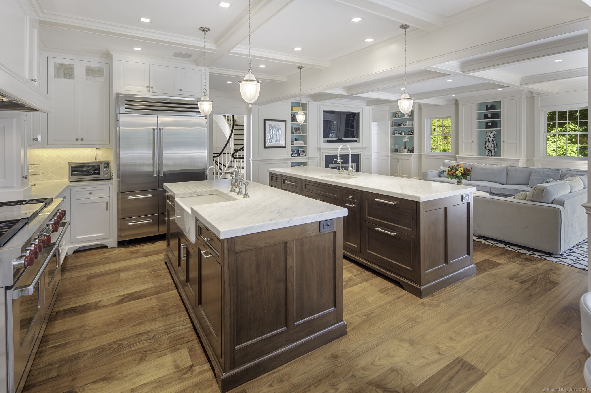 177 Long Close Road Stamford, CT 06902 - Photo 11 of 40