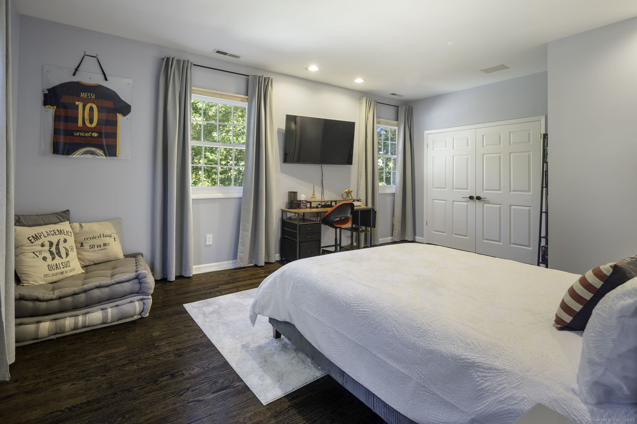 177 Long Close Road Stamford, CT 06902 - Photo 26 of 40