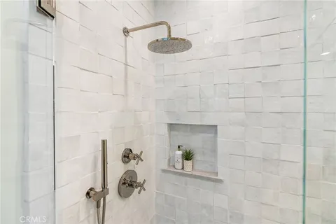 $3,500,000 | 303-5 Fernleaf Avenue, Corona del Mar, CA 92625