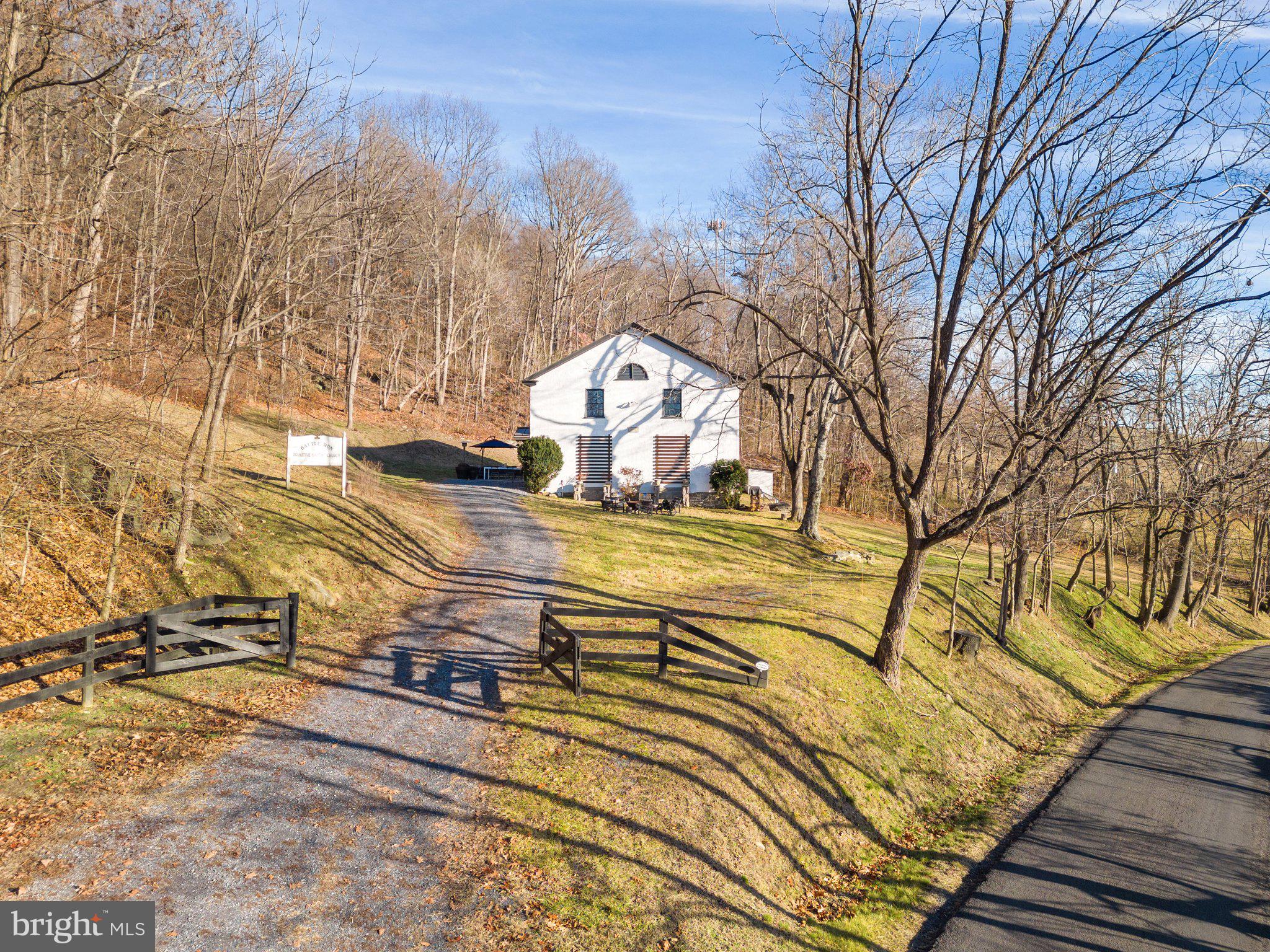160 Ben Venue Road Flint Hill, VA 22627 - Photo 3 of 56