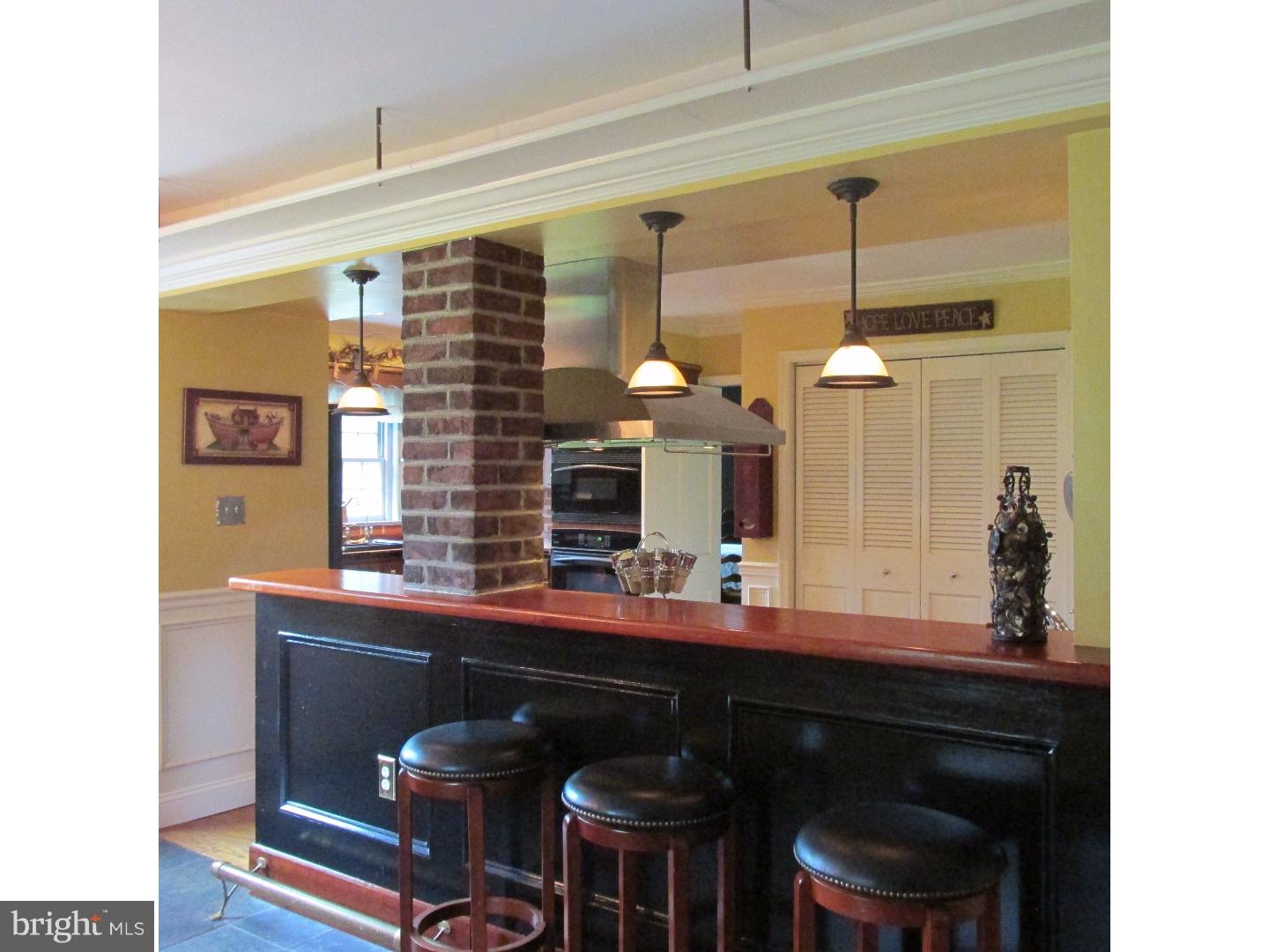 229 Cowpath Road Souderton, PA 18964 - Photo 5 of 22 Breakfast Room