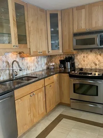 $3,350 | 9341 Collins Avenue, Unit 1203, Surfside, FL 33154