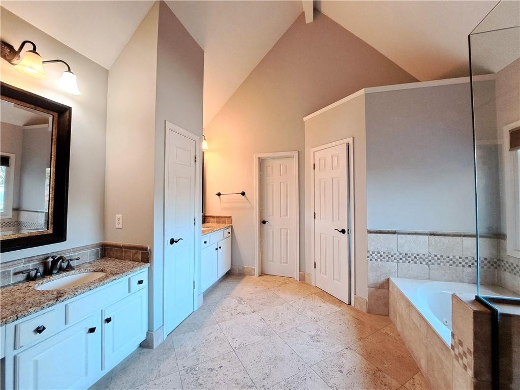 2242 Lenox Walk Northeast Atlanta, GA 30319 - Photo 41 of 80