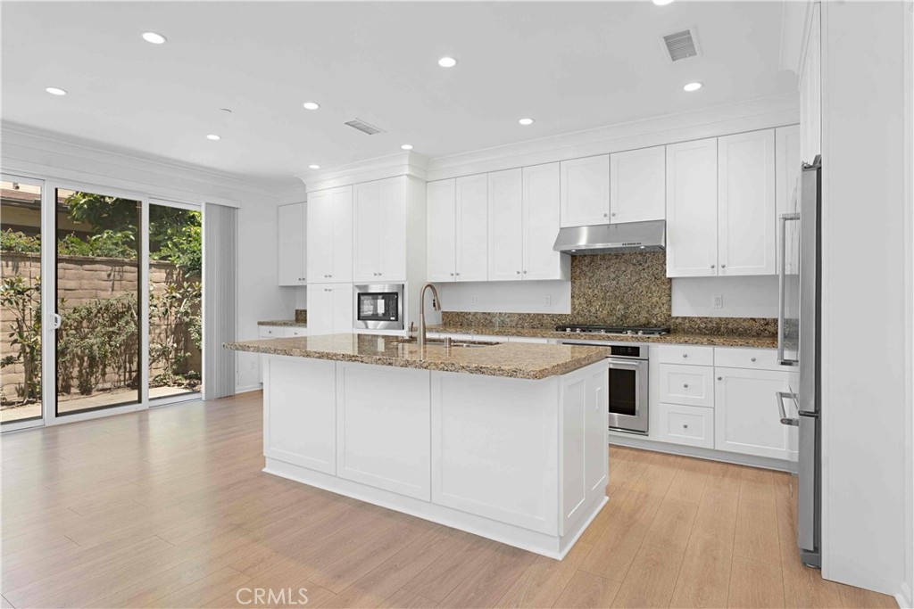 134 Working Ranch Irvine, CA 92602 - Photo 5 of 32