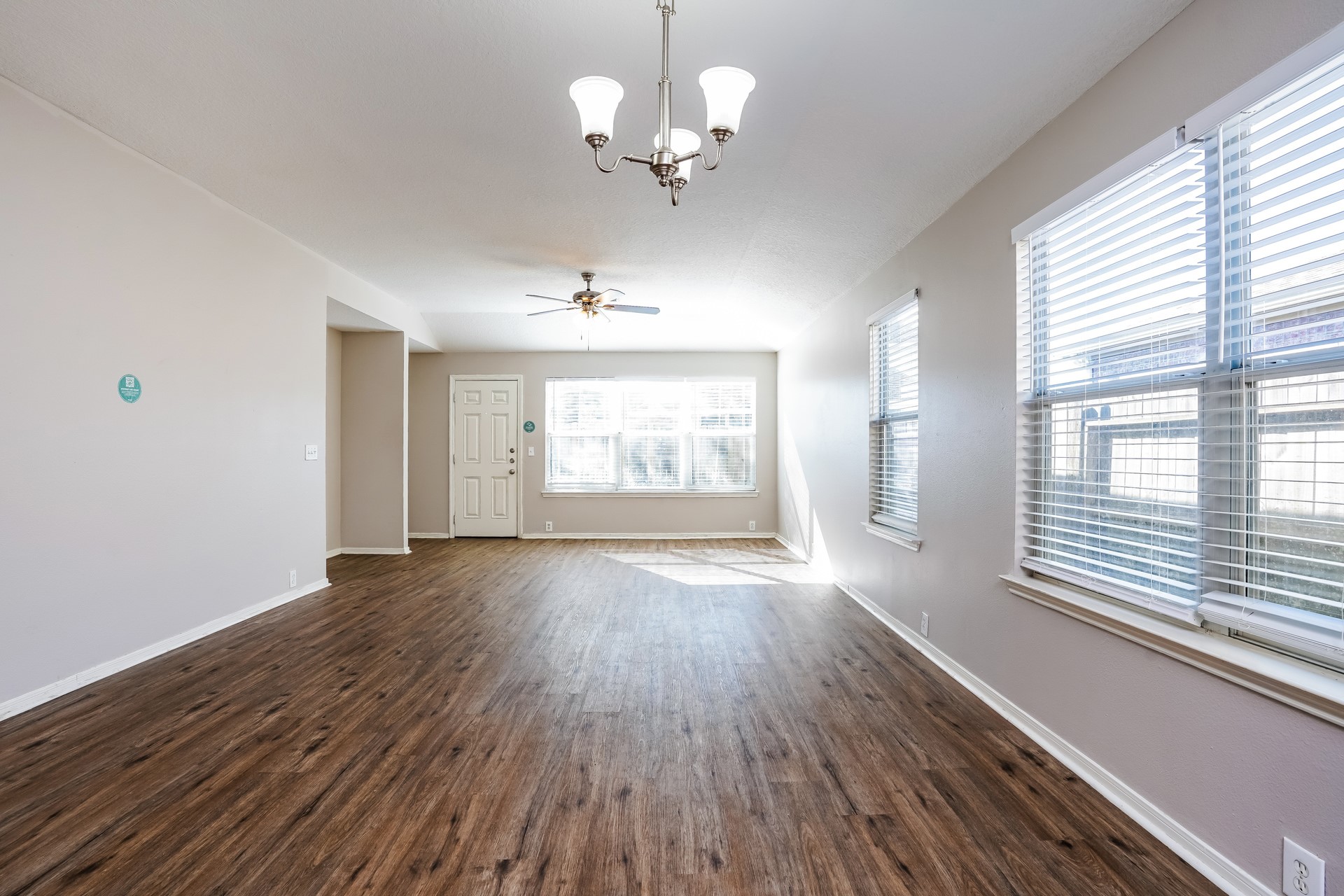 18331 Atasca Wds Trace Humble, TX 77346 - Photo 5 of 16