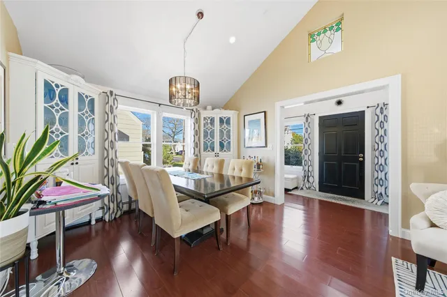 $799,990 | 38 Bayside Place, Amityville, NY 11701