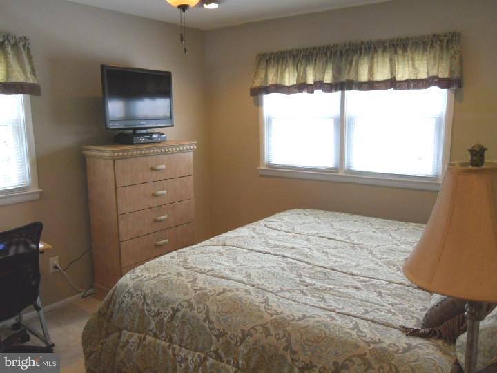 118 McIntosh Road Cherry Hill, NJ 08003 - Photo 21 of 25 Bedroom 3
