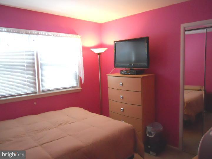118 McIntosh Road Cherry Hill, NJ 08003 - Photo 22 of 25 Bedroom 4