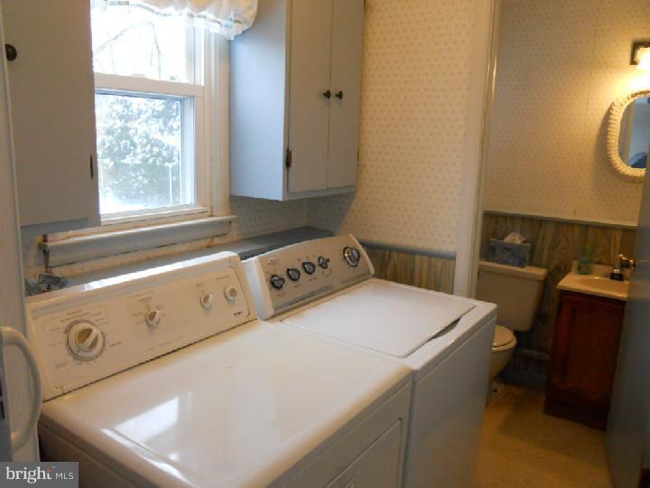 118 McIntosh Road Cherry Hill, NJ 08003 - Photo 23 of 25 Laundry Room