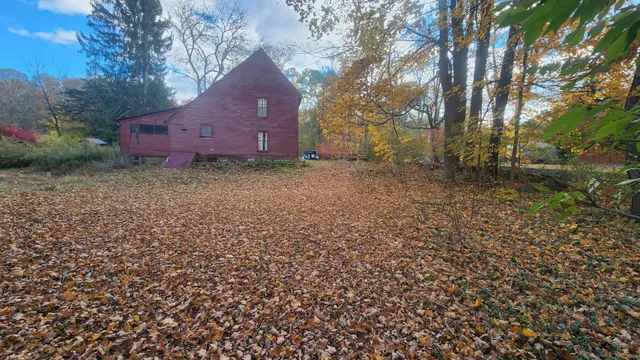 $265,000 | 1116 Wallingford Road, Cheshire, CT 06492