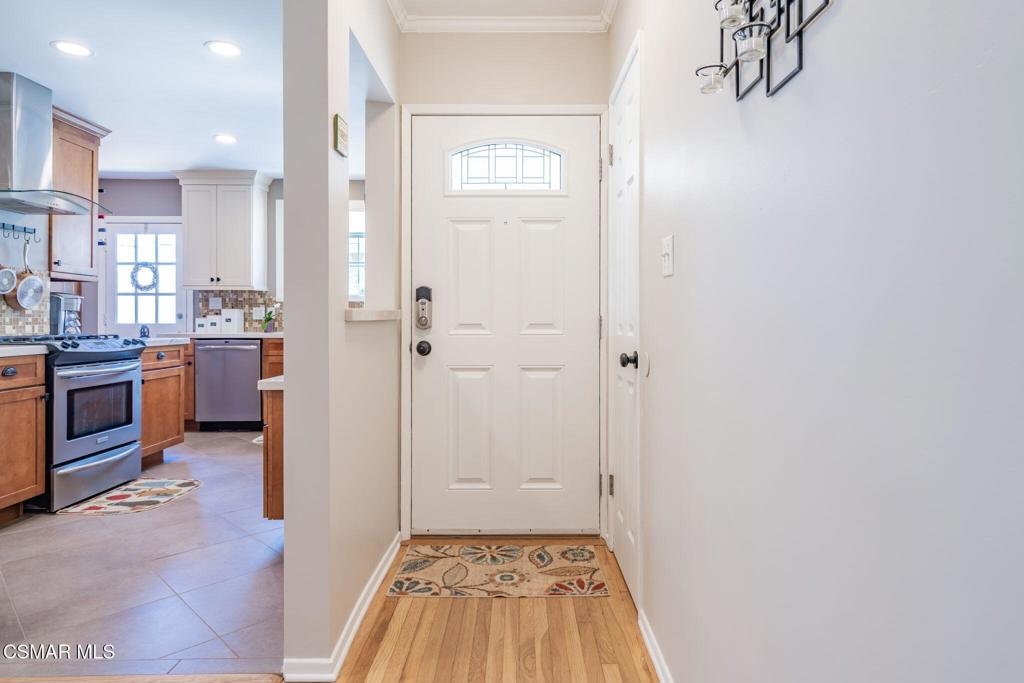 18721 Doty Avenue Torrance, CA 90504 - Photo 10 of 63