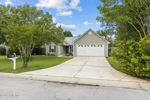 $2,000 | 300 Foxhall Road, Newport, NC 28570