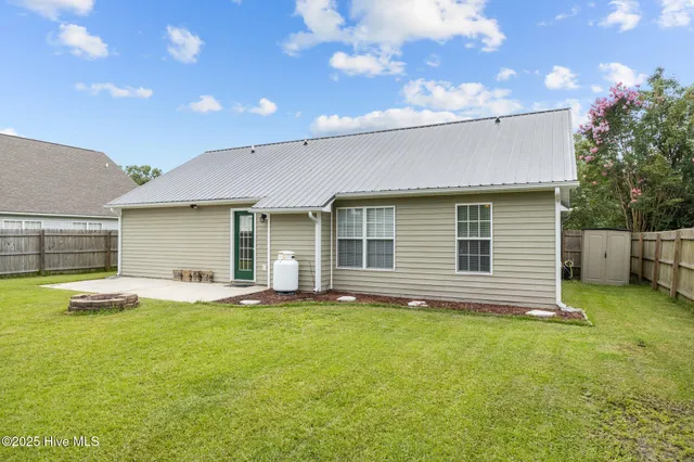 $2,000 | 300 Foxhall Road, Newport, NC 28570