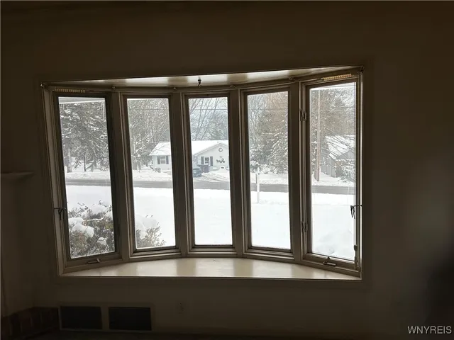 $199,500 | 8753 Elizabeth Parkway, Eden, NY 14057