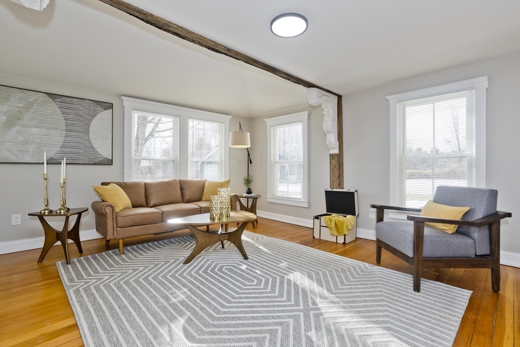 61 Hastings Road Southwick, MA 01077 - Photo 4 of 40 Gallery Image 4