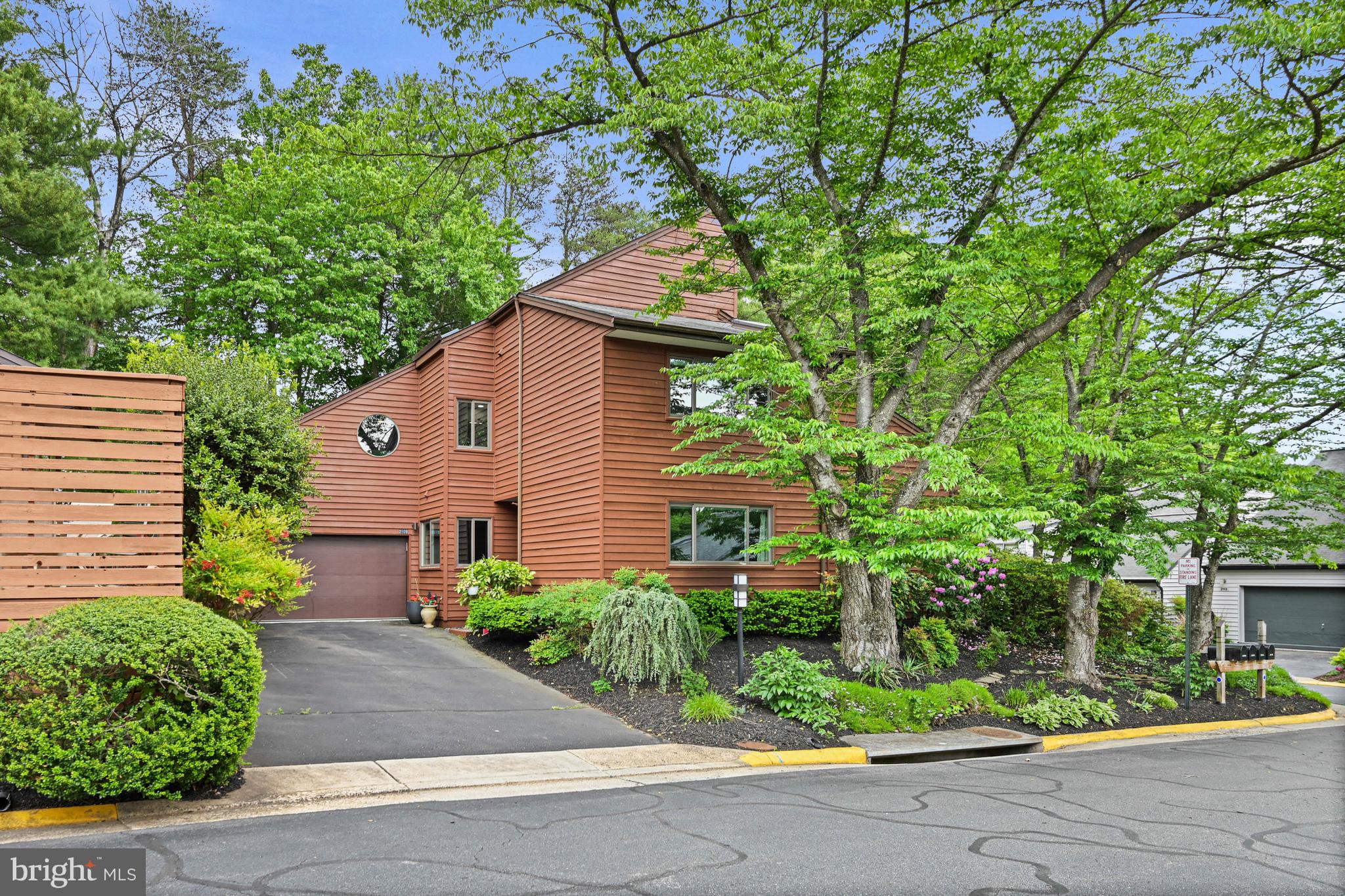 2109 South Bay Lane Reston, VA 20191 - Photo 1 of 63 Front Exterior
