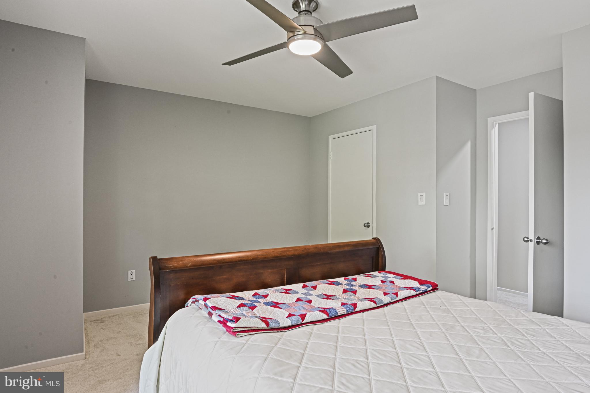 2109 South Bay Lane Reston, VA 20191 - Photo 41 of 63 Bedroom 3