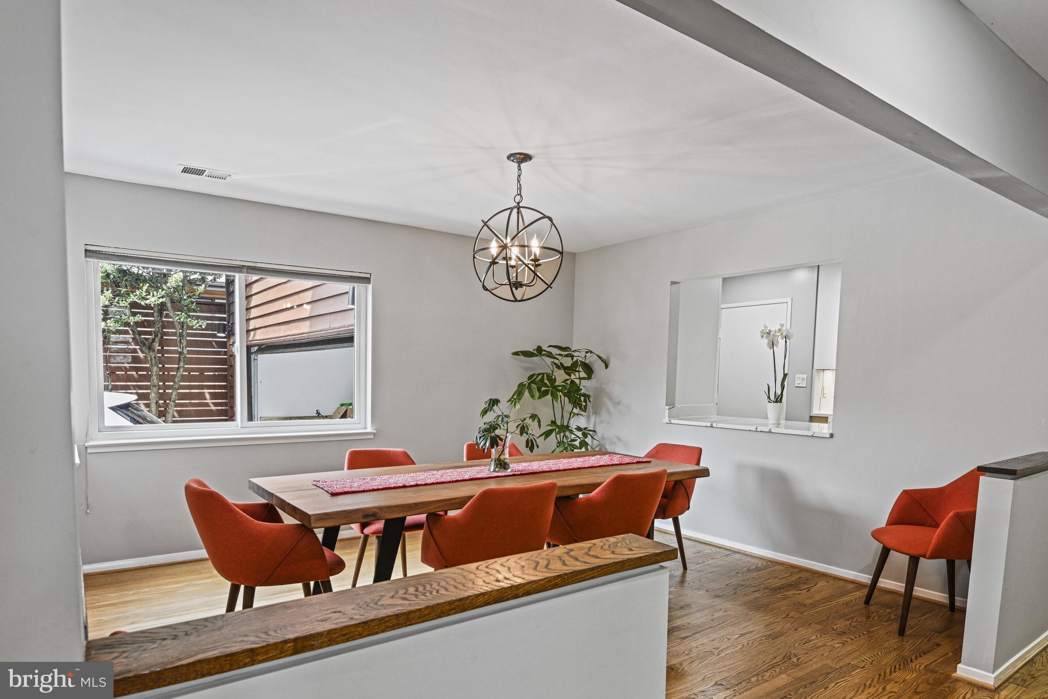 2109 South Bay Lane Reston, VA 20191 - Photo 10 of 63 Dining Room