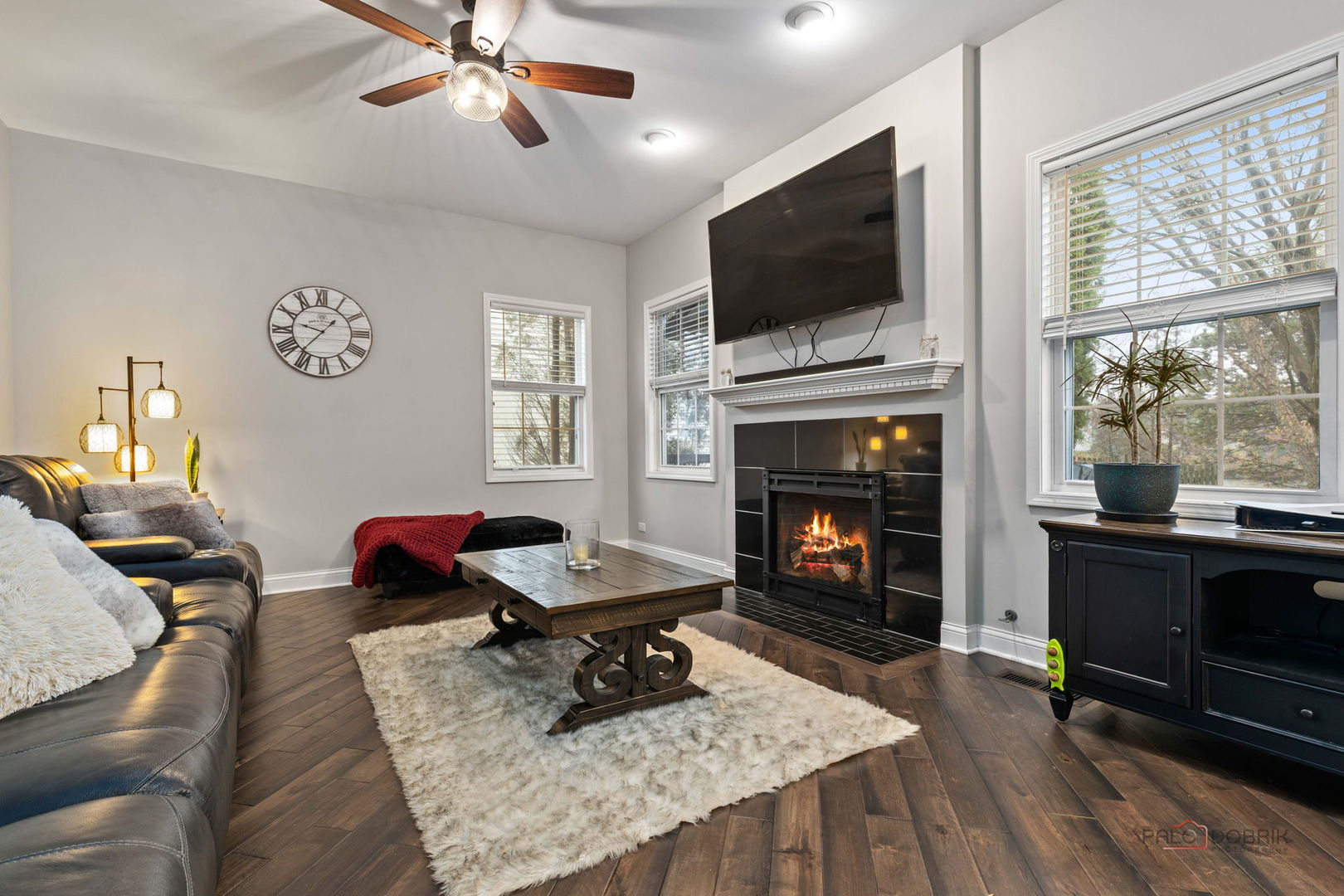 943 Chesapeake Boulevard Grayslake, IL 60030 - Photo 13 of 46