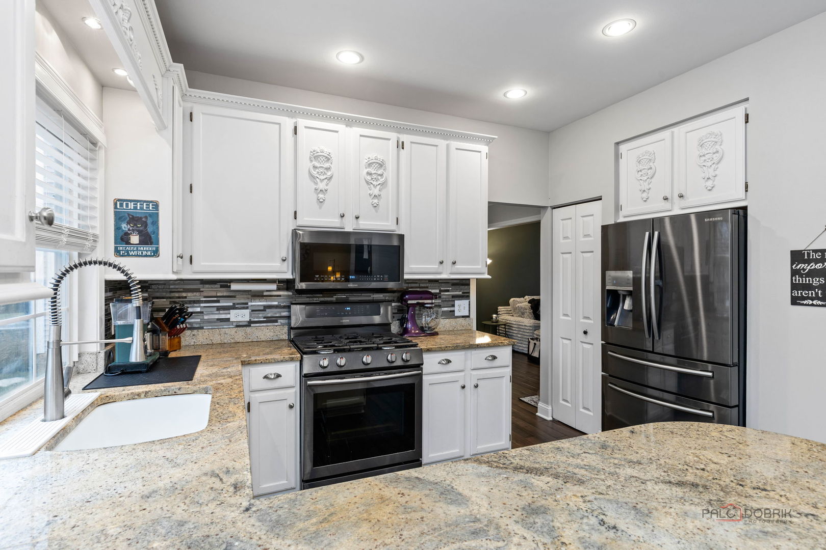 943 Chesapeake Boulevard Grayslake, IL 60030 - Photo 19 of 46