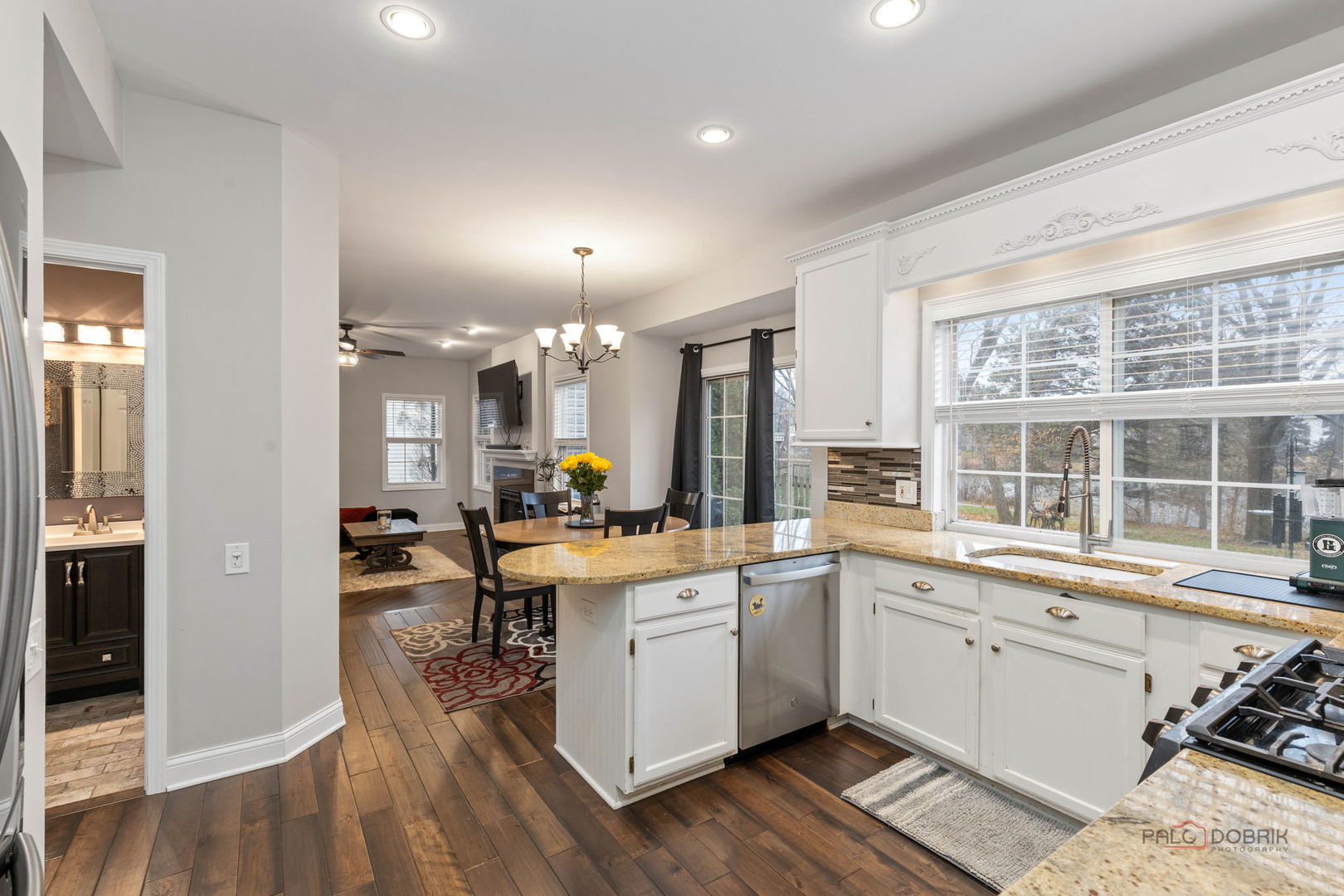 943 Chesapeake Boulevard Grayslake, IL 60030 - Photo 20 of 46