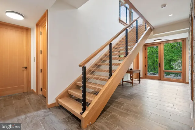 a view of street with a yard