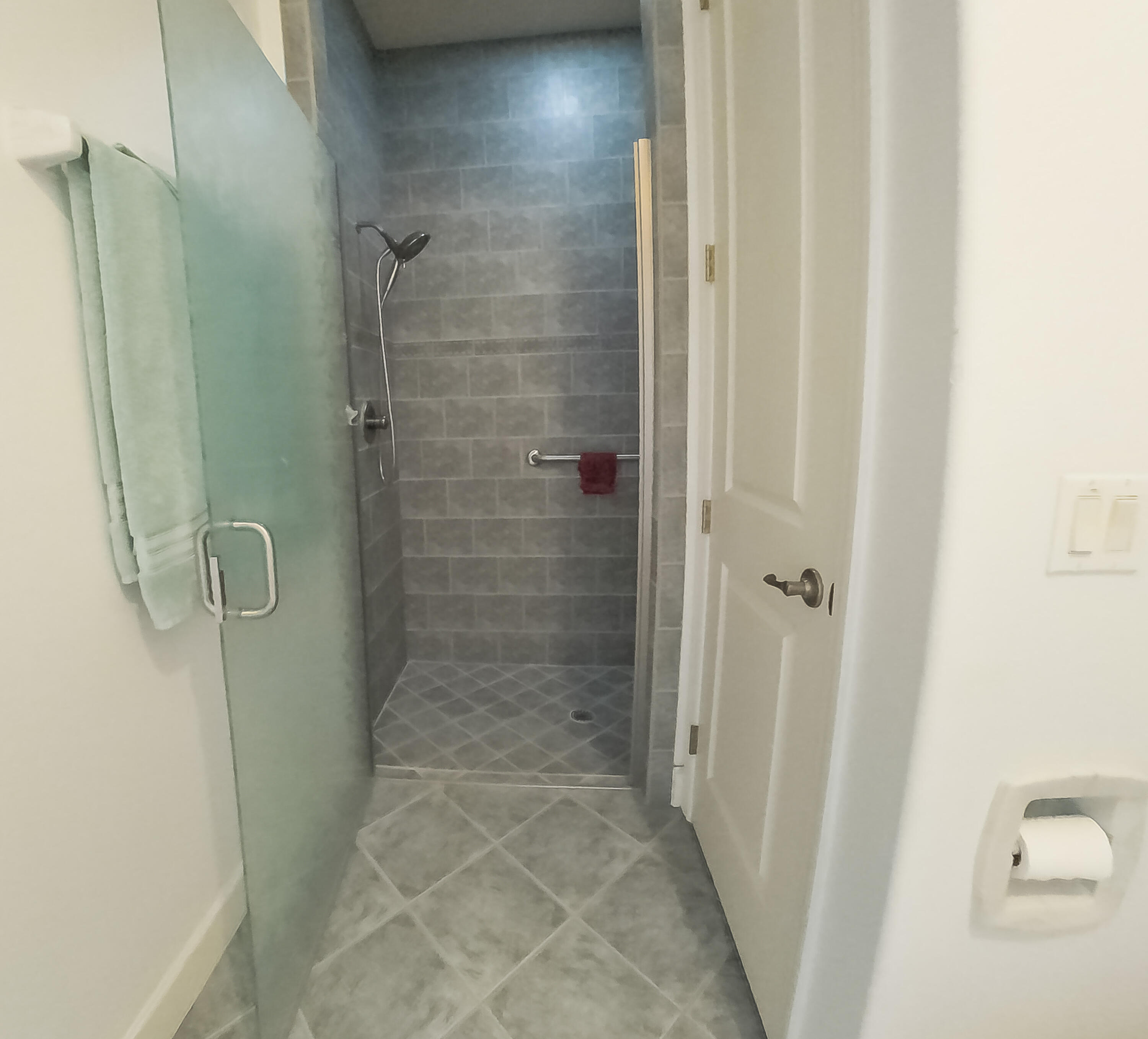 9908 Southeast 67th Avenue Road Belleview, FL 34420 - Photo 57 of 65 73_bathrooms