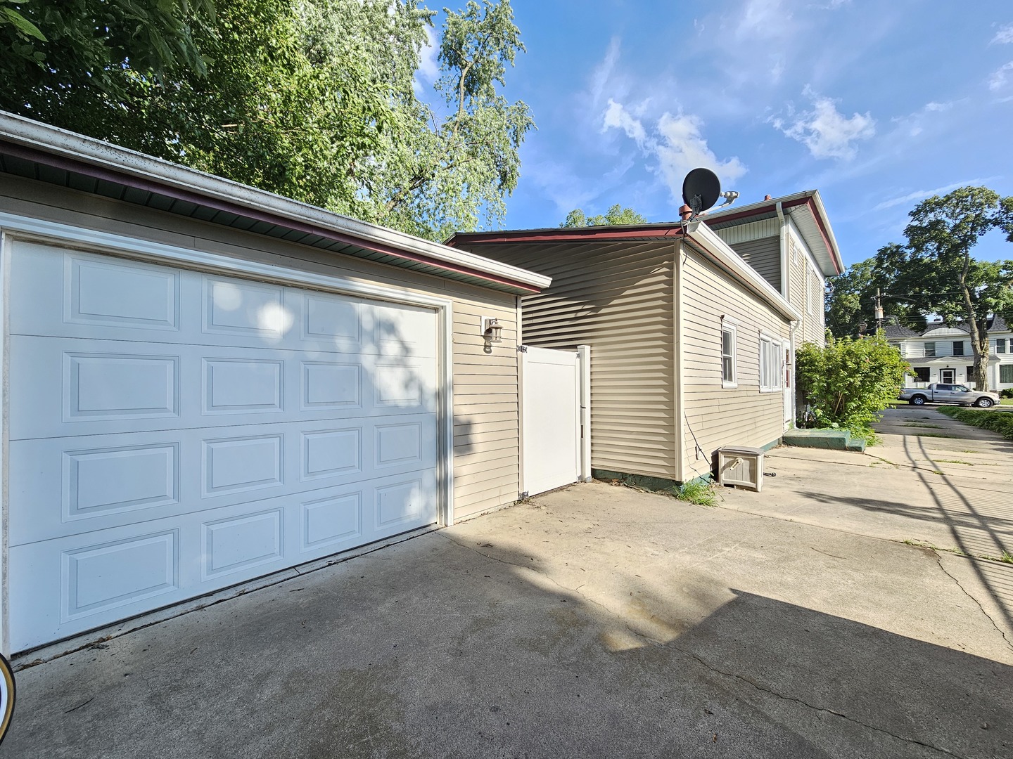 320 Congress Street Ottawa, IL 61350 - Photo 4 of 26 Gallery Image 4