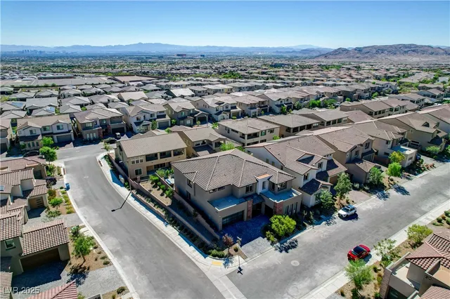 $2,165,000 | 236 Carmel Sky Street, Las Vegas, NV 89138