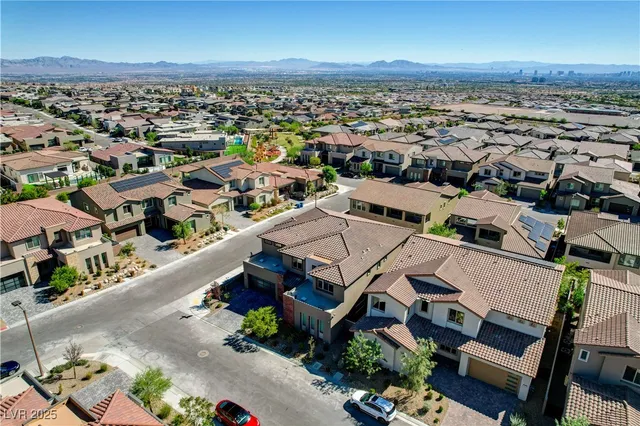 $2,165,000 | 236 Carmel Sky Street, Las Vegas, NV 89138
