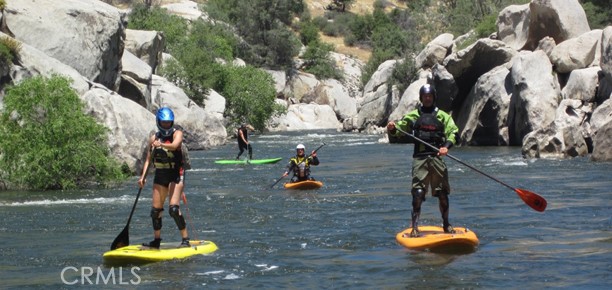 6004 Maple Avenue Mountain Mesa, CA 93240 - Photo 24 of 26 a view of a park with slide