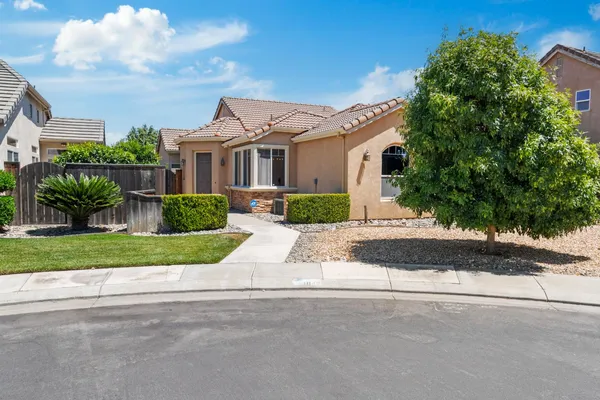 $480,000 | 1845 Julian Avenue, Modesto, CA 95354