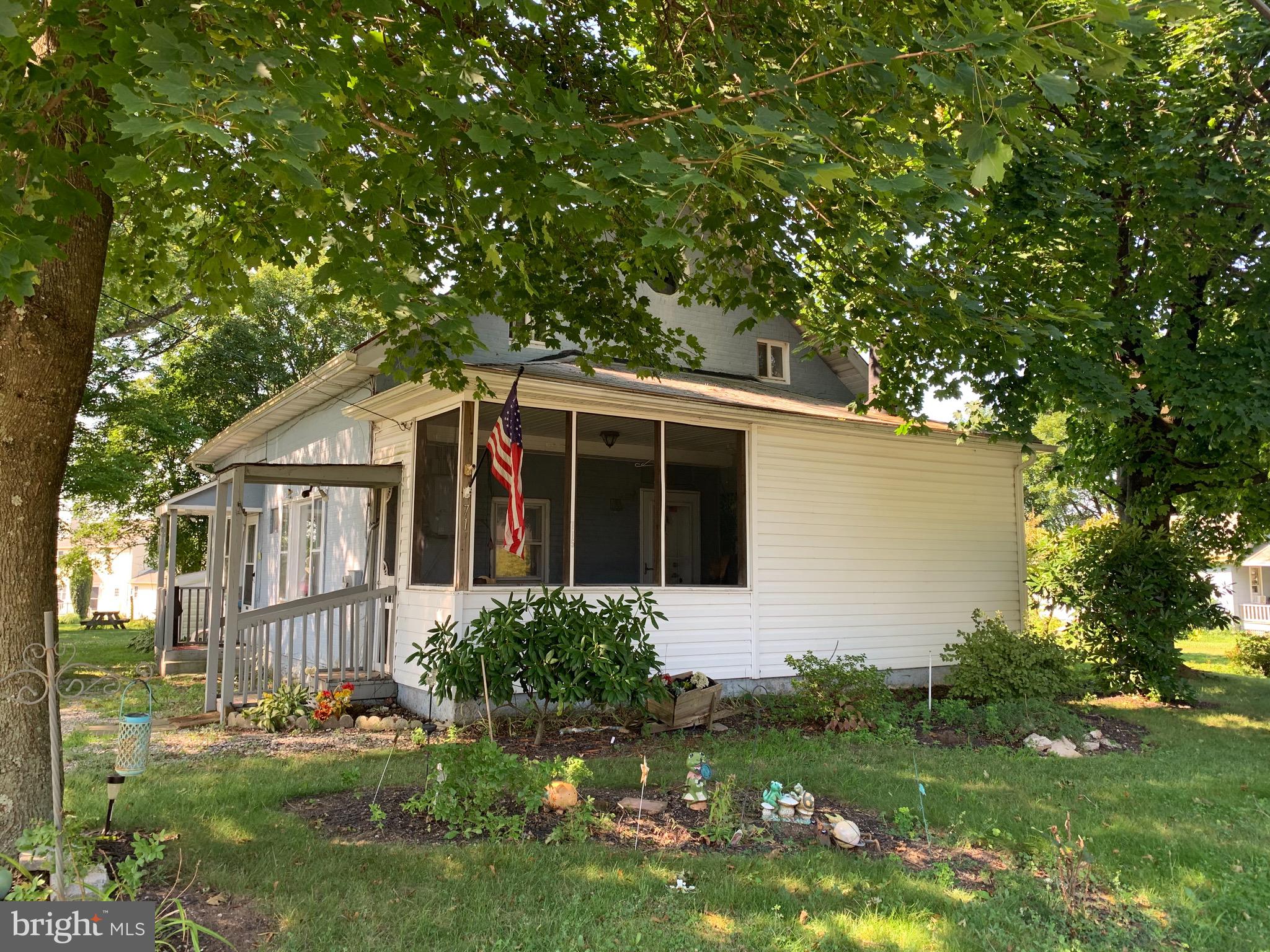 715 Deer Park Road Westminster, MD 21157 - Photo 2 of 11