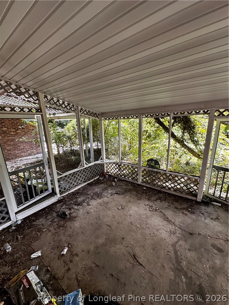 406 Dunmore Road Fayetteville, NC 28303 - Photo 10 of 16 Gallery Image 10
