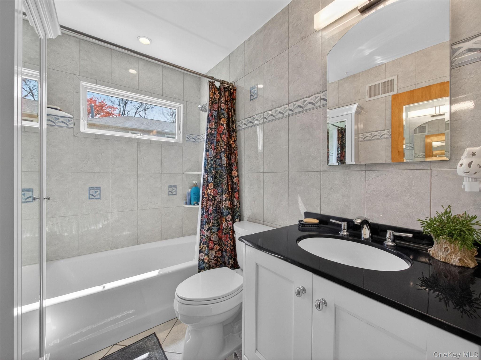 98 Greenbush Road Tappan, NY 10983 - Photo 13 of 33