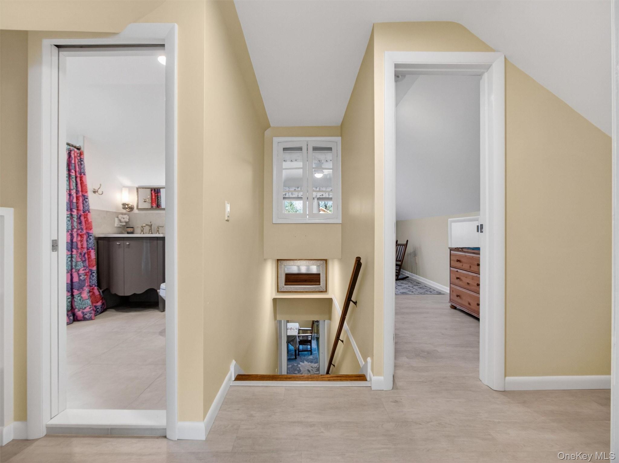 98 Greenbush Road Tappan, NY 10983 - Photo 15 of 33