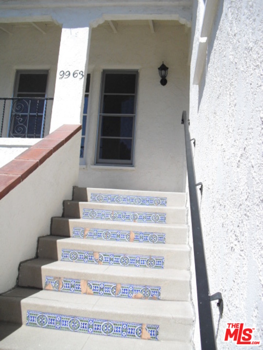 9963 Durant Drive Beverly Hills, CA 90212 - Photo 2 of 23