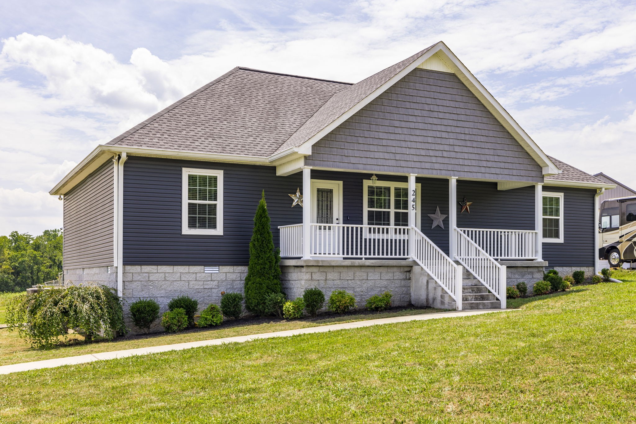 245 Burnley Road Hartsville, TN 37074 - Photo 3 of 41 Gallery Image 3