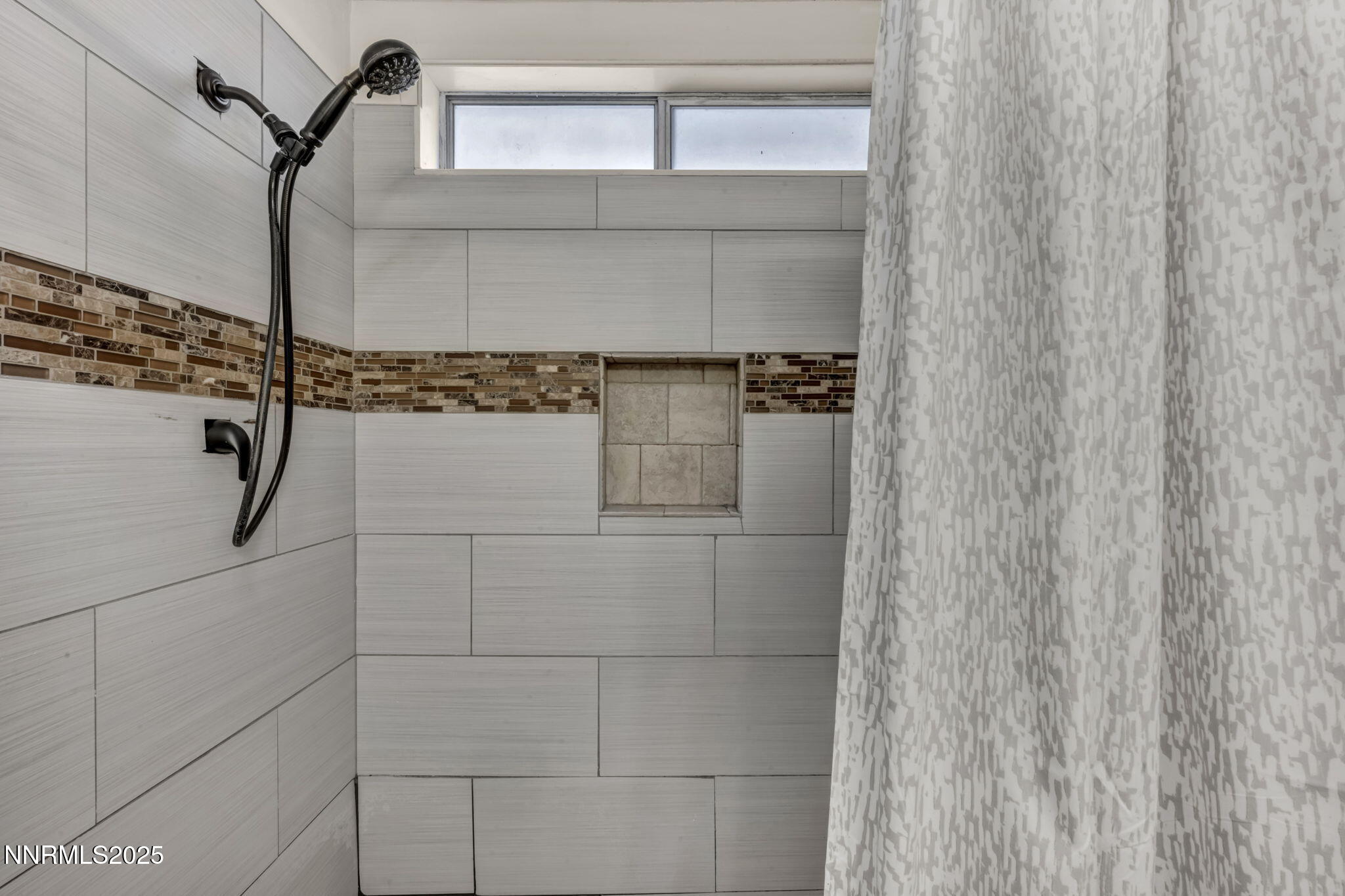 4405 Mesa Grande Court Reno, NV 89502 - Photo 22 of 38 4405-mesa-grande-ct-58