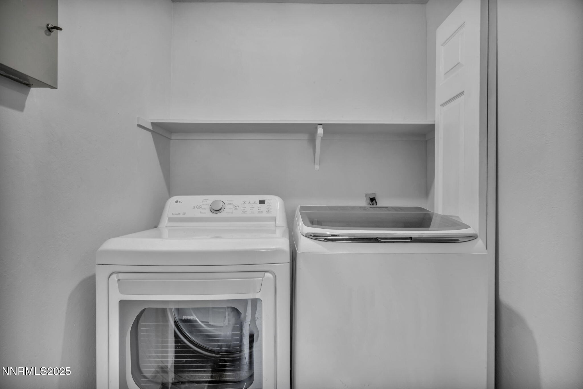 4405 Mesa Grande Court Reno, NV 89502 - Photo 28 of 38 4405-mesa-grande-ct-61