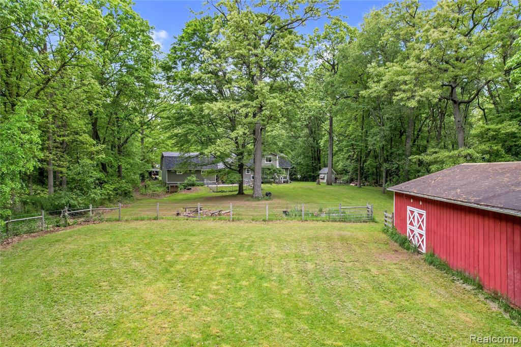 1380 Parker Road Holly, MI 48442 - Photo 55 of 67 Gallery Image 55