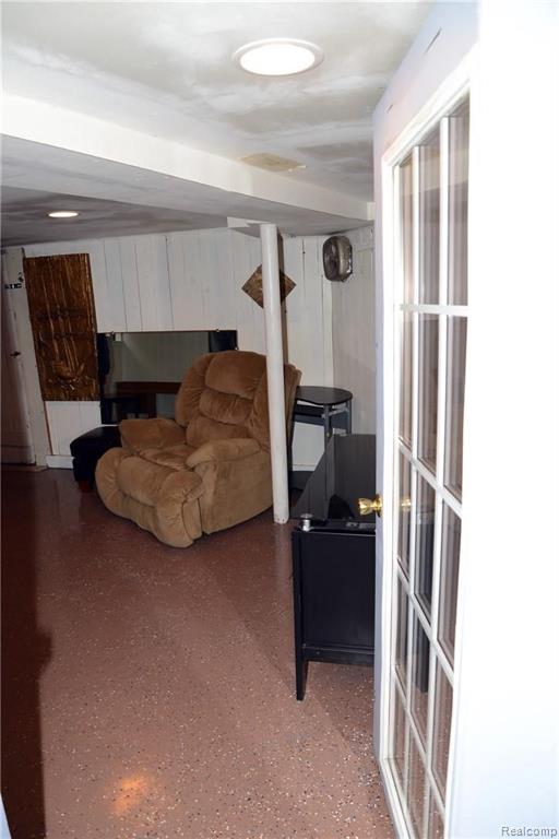 2215 West Auburn Road Rochester Hills, MI 48309 - Photo 32 of 34