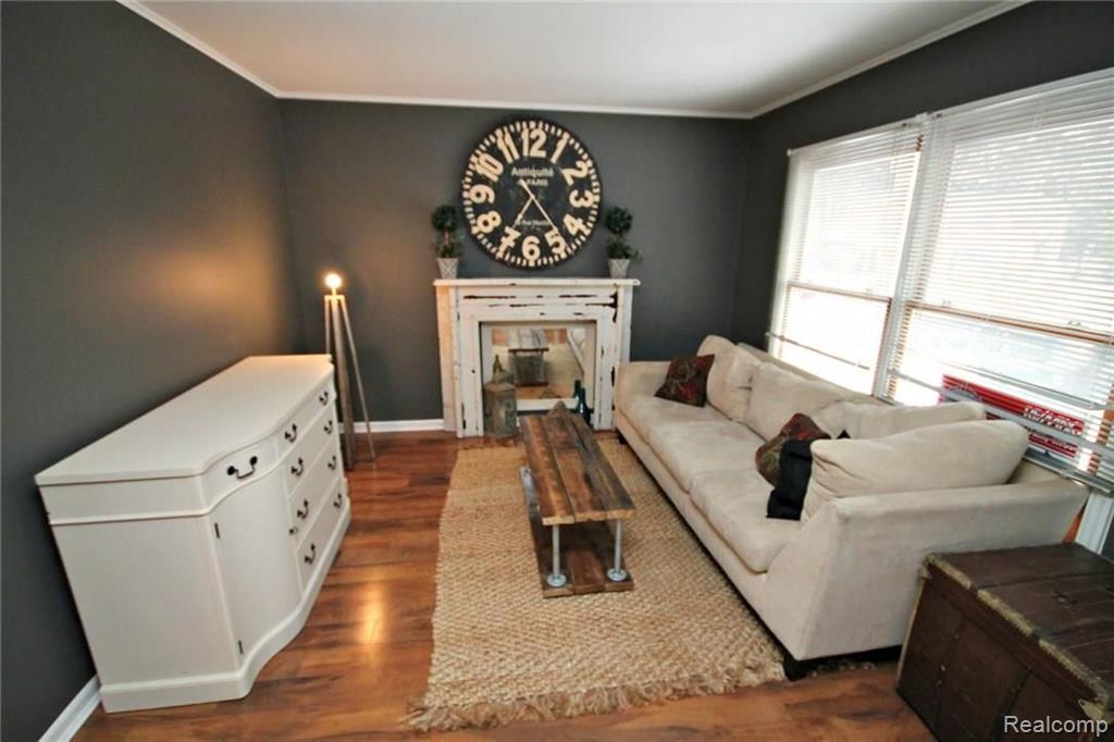 921 Medford Court Rochester Hills, MI 48307 - Photo 7 of 18