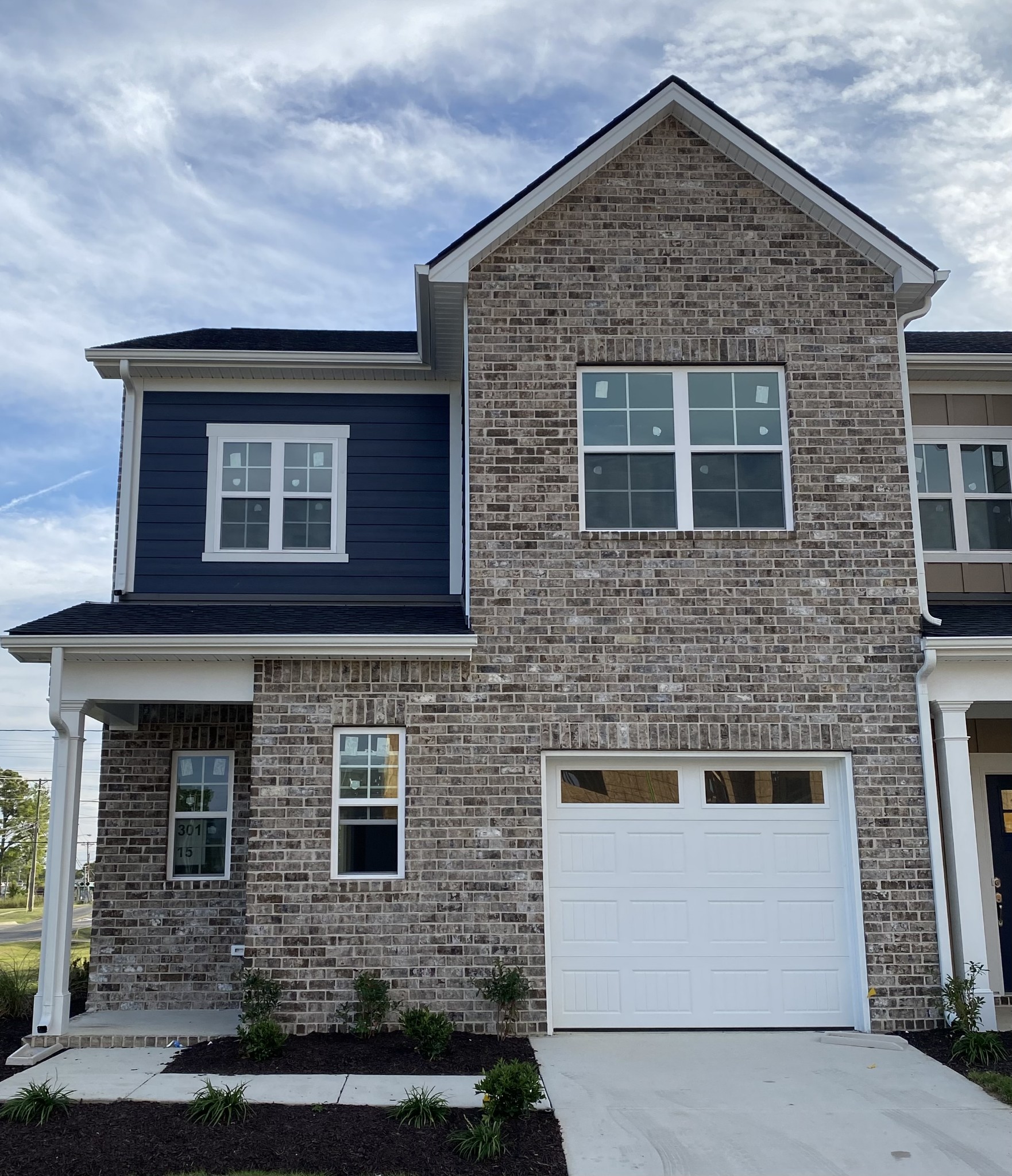 301 Carver Connection Lebanon, TN 37087 - Photo 2 of 6 a front view of a house